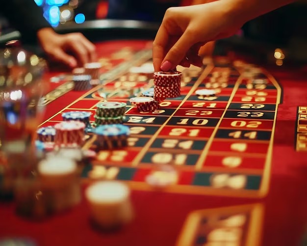 The Dog House slot game interface on solusiwin slot platform